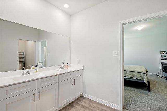 524 Prairie Clover Trail, Fort Worth, TX 76131