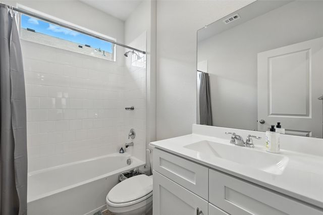 524 Prairie Clover Trail, Fort Worth, TX 76131