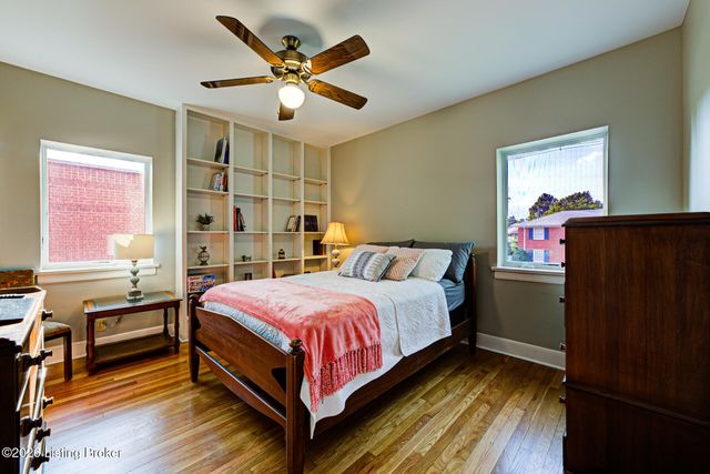 2126 Village Dr Unit 3, Louisville, KY 40205