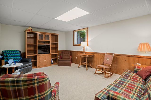 2994 Mary Street, Maplewood, MN 55109