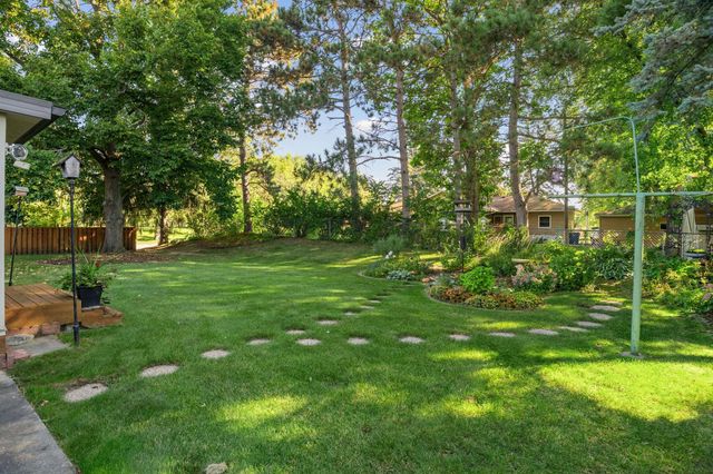 2994 Mary Street, Maplewood, MN 55109