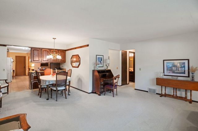 2994 Mary Street, Maplewood, MN 55109