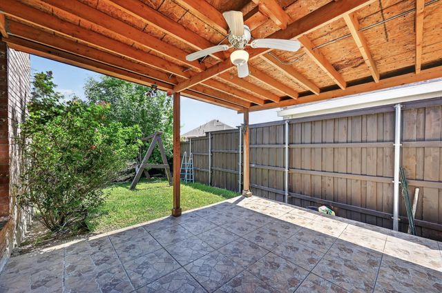 2328 Hunters Run Drive, Plano, TX 75025