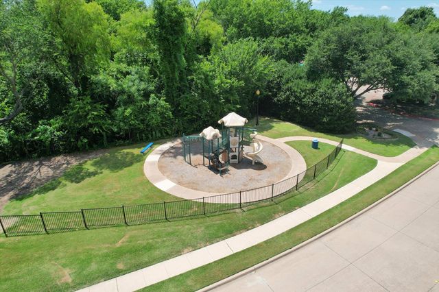 2328 Hunters Run Drive, Plano, TX 75025
