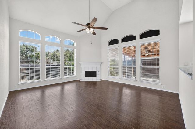 2328 Hunters Run Drive, Plano, TX 75025