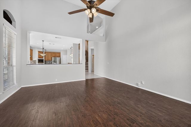 2328 Hunters Run Drive, Plano, TX 75025