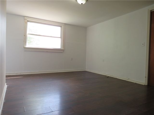 141 Zara St, Knoxville, PA 15210