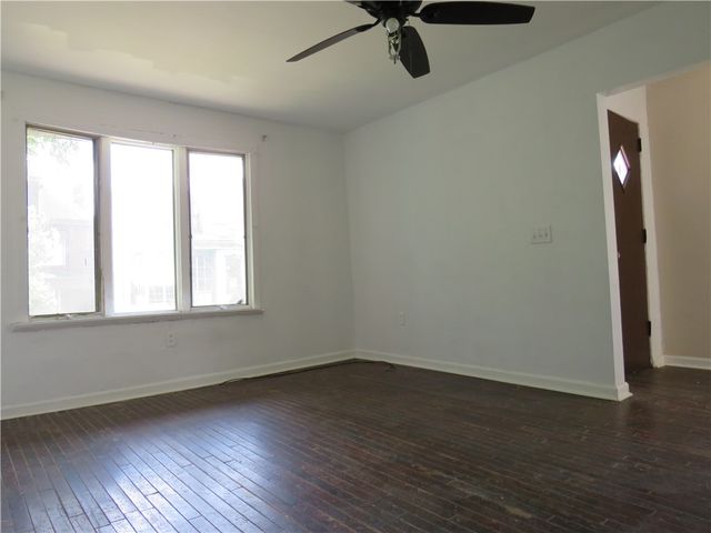 141 Zara St, Knoxville, PA 15210
