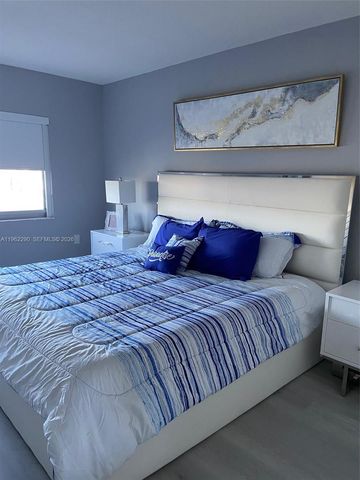 400 Kings Point Dr 526, Sunny Isles Beach, FL 33160