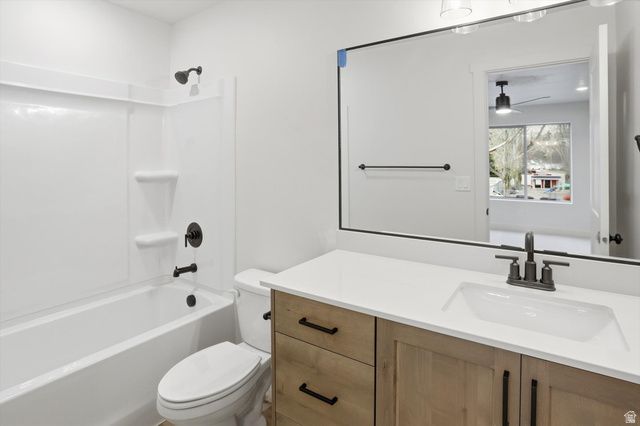 1267 S 985 ST, Ogden, UT 84404