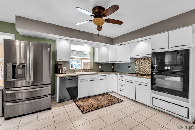 125 Dan Troy Drive, Amherst, NY 14221