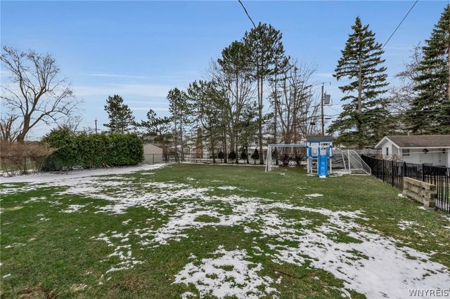 125 Dan Troy Drive, Amherst, NY 14221