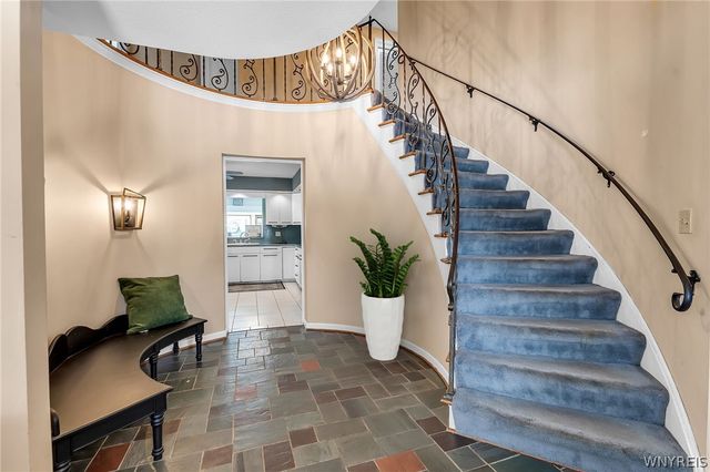 125 Dan Troy Drive, Amherst, NY 14221