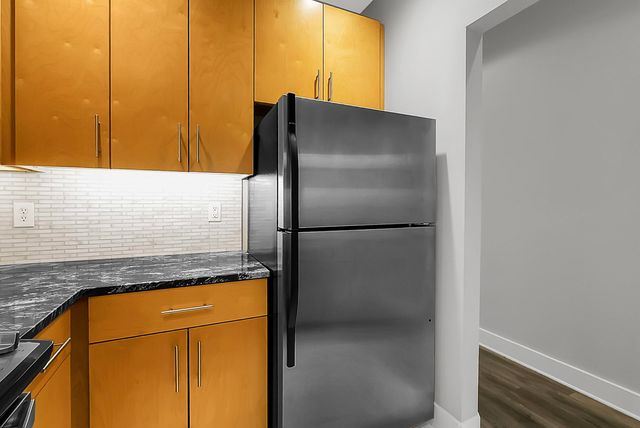 216 W 17th Street, Chattanooga, TN 37408