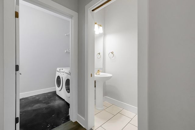 216 W 17th Street, Chattanooga, TN 37408