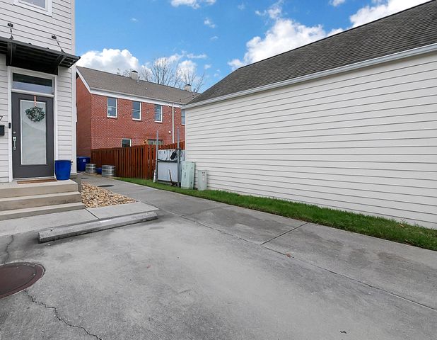 216 W 17th Street, Chattanooga, TN 37408