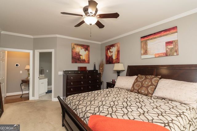 302 Shady Valley Drive, Carrollton, GA 30116