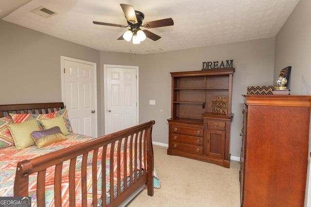 302 Shady Valley Drive, Carrollton, GA 30116