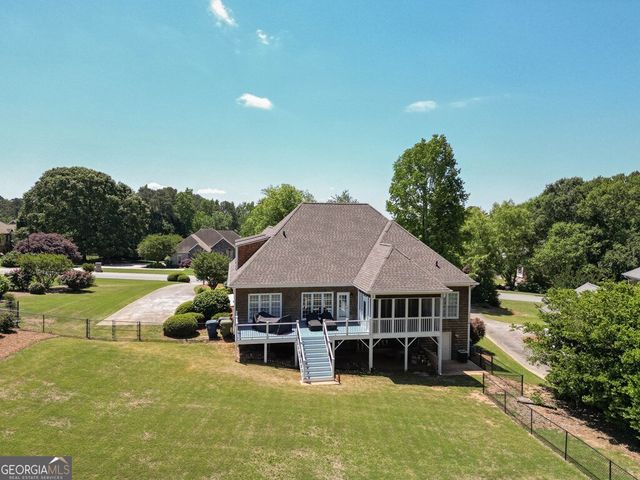 302 Shady Valley Drive, Carrollton, GA 30116