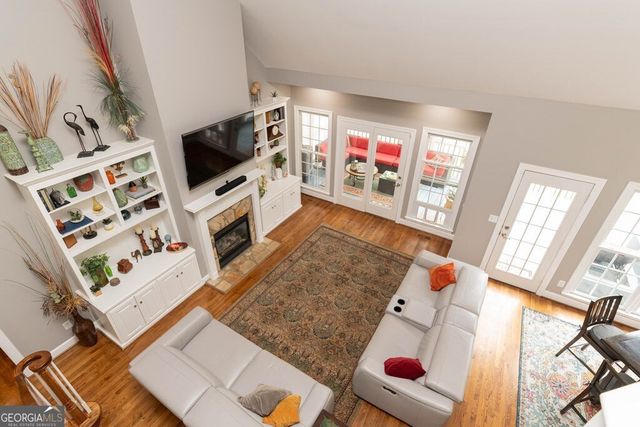 302 Shady Valley Drive, Carrollton, GA 30116