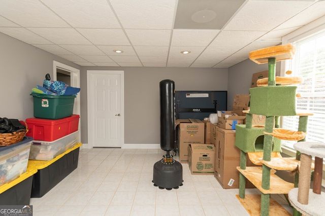 302 Shady Valley Drive, Carrollton, GA 30116