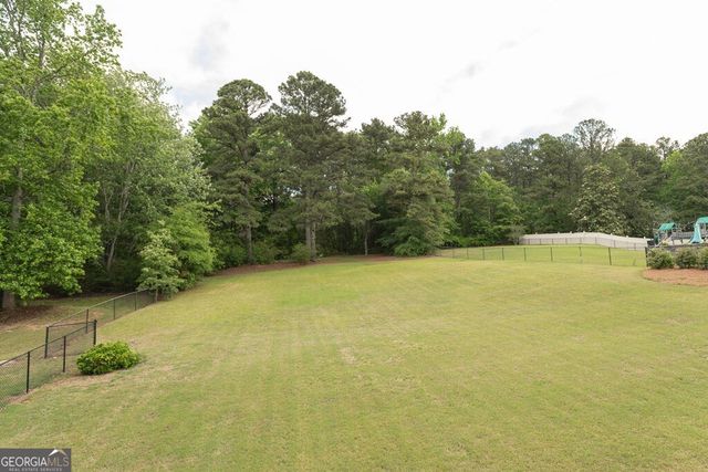 302 Shady Valley Drive, Carrollton, GA 30116