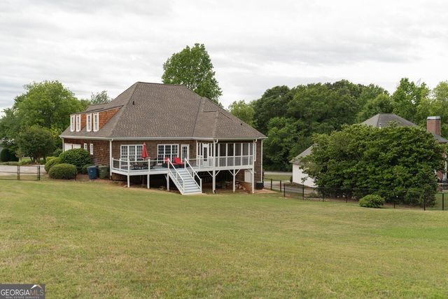 302 Shady Valley Drive, Carrollton, GA 30116