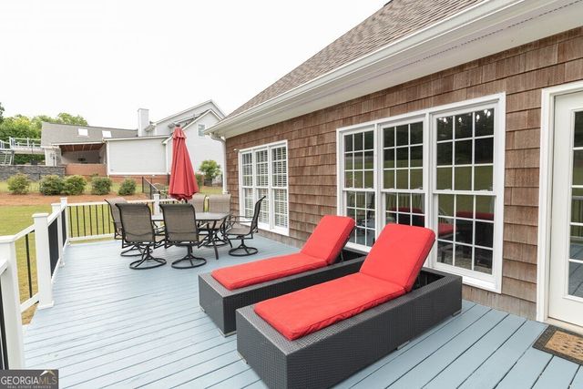 302 Shady Valley Drive, Carrollton, GA 30116
