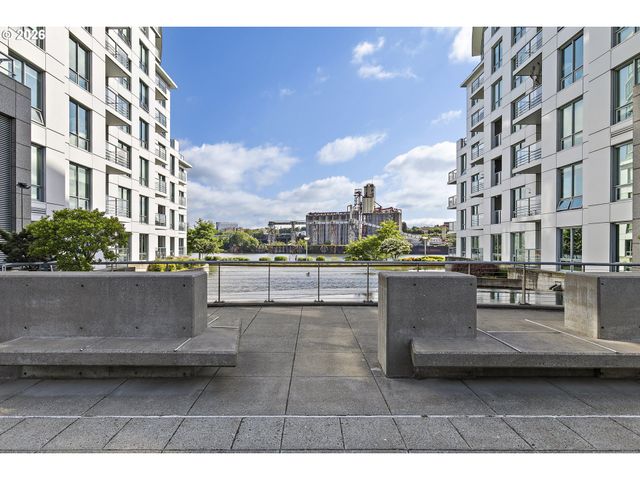 1310 Nw NAITO Pkwy 206, Portland, OR 97209