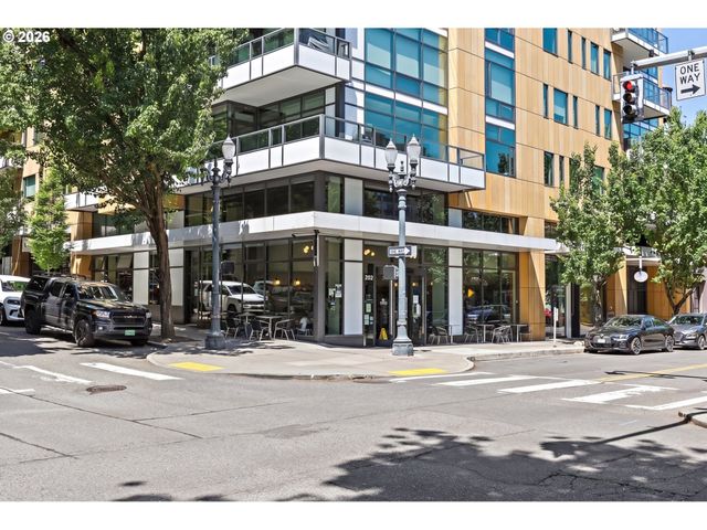 1310 Nw NAITO Pkwy 206, Portland, OR 97209
