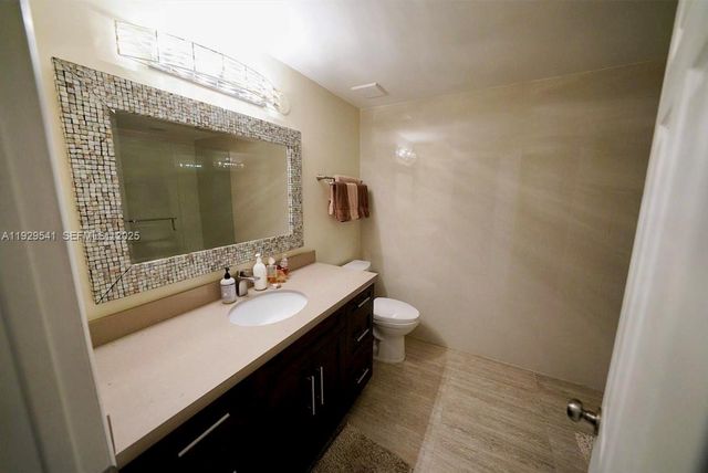 171 SW 96th Ave, Plantation, FL 33324