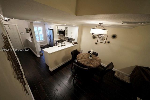 171 SW 96th Ave, Plantation, FL 33324