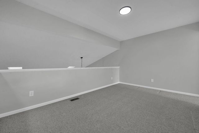 6052 Coventry Hurst Lane, Hilliard, OH 43026