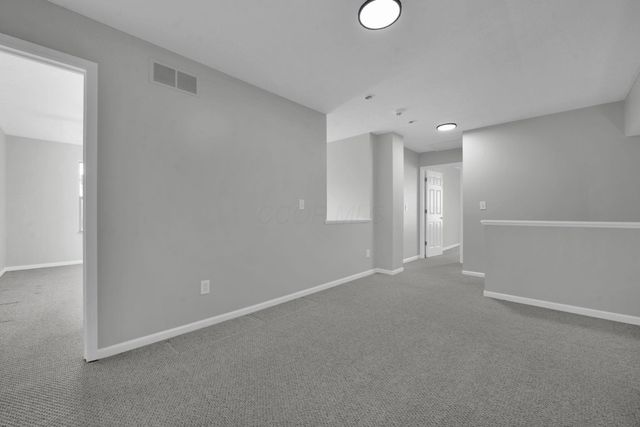 6052 Coventry Hurst Lane, Hilliard, OH 43026