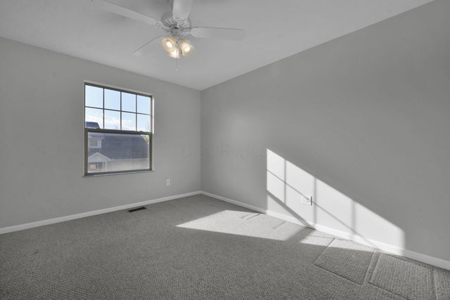 6052 Coventry Hurst Lane, Hilliard, OH 43026