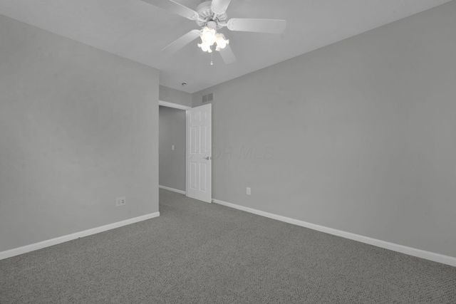 6052 Coventry Hurst Lane, Hilliard, OH 43026