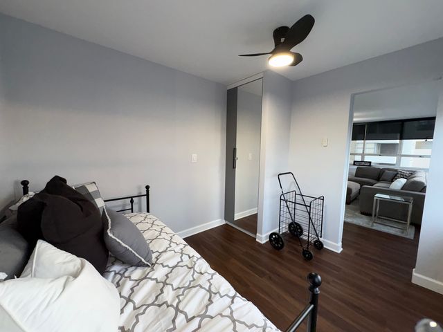 6171 N Sheridan Road 1102, Chicago, IL 60660