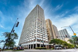 6171 N Sheridan Road 1102, Chicago, IL 60660