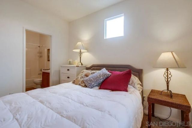 2856 Villas Way, San Diego, CA 92108