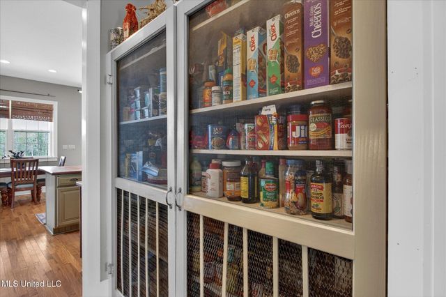 6261 Pontiac Drive, Kiln, MS 39556