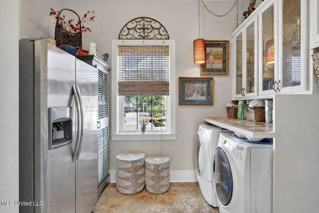 6261 Pontiac Drive, Kiln, MS 39556