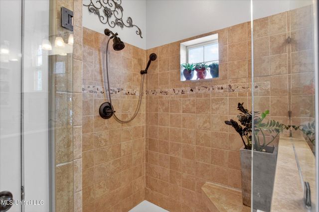 6261 Pontiac Drive, Kiln, MS 39556