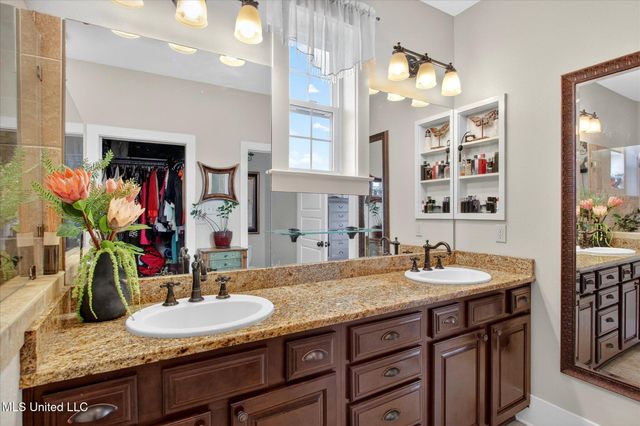 6261 Pontiac Drive, Kiln, MS 39556