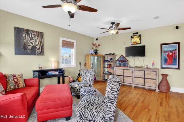 6261 Pontiac Drive, Kiln, MS 39556