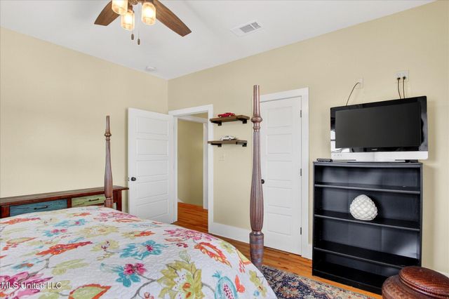 6261 Pontiac Drive, Kiln, MS 39556