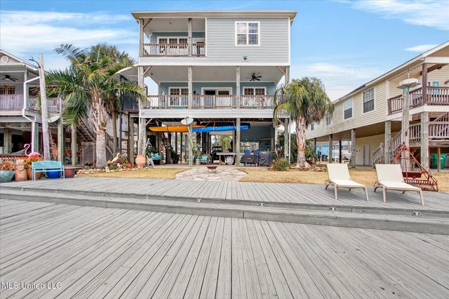 6261 Pontiac Drive, Kiln, MS 39556