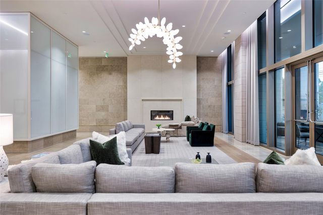 5656 San Felipe Street 1701, Houston, TX 77056