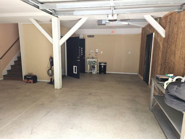612 Woodland Dr., Murrells Inlet, SC 29576