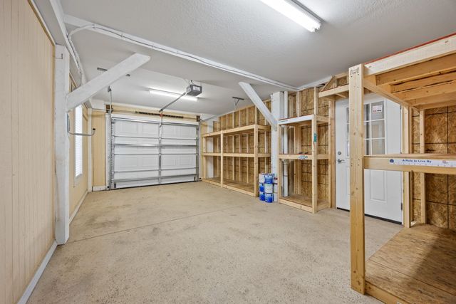 612 Woodland Dr., Murrells Inlet, SC 29576