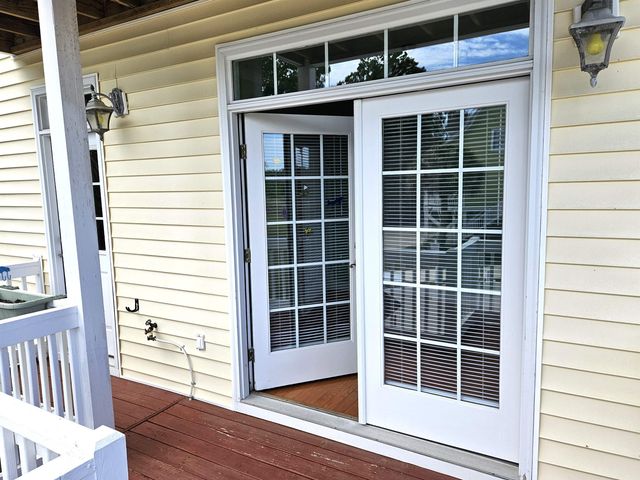 612 Woodland Dr., Murrells Inlet, SC 29576
